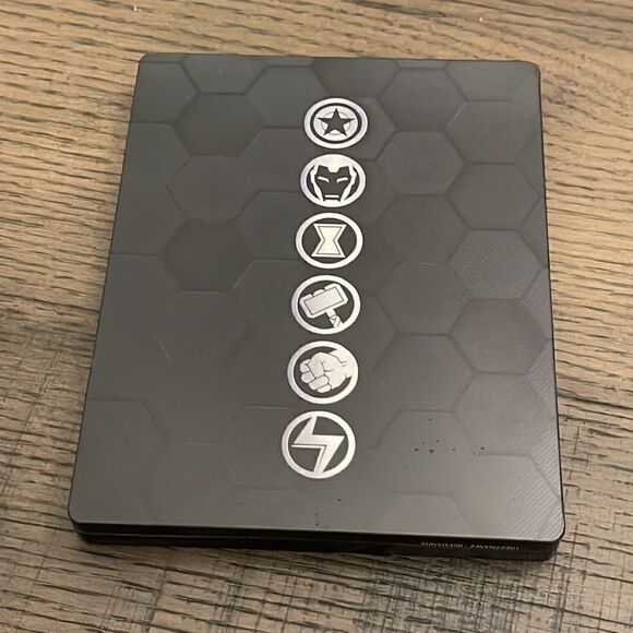 MARVEL Avengers Earth's Mightiest Edition Game Deluxe Edition Steel Case - Picture 2 of 7